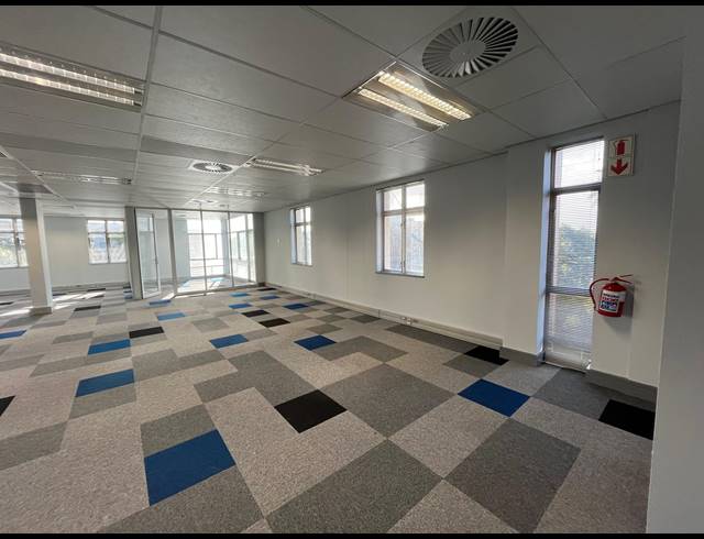 120M² OFFICE TO LET IN CENTURY CITY